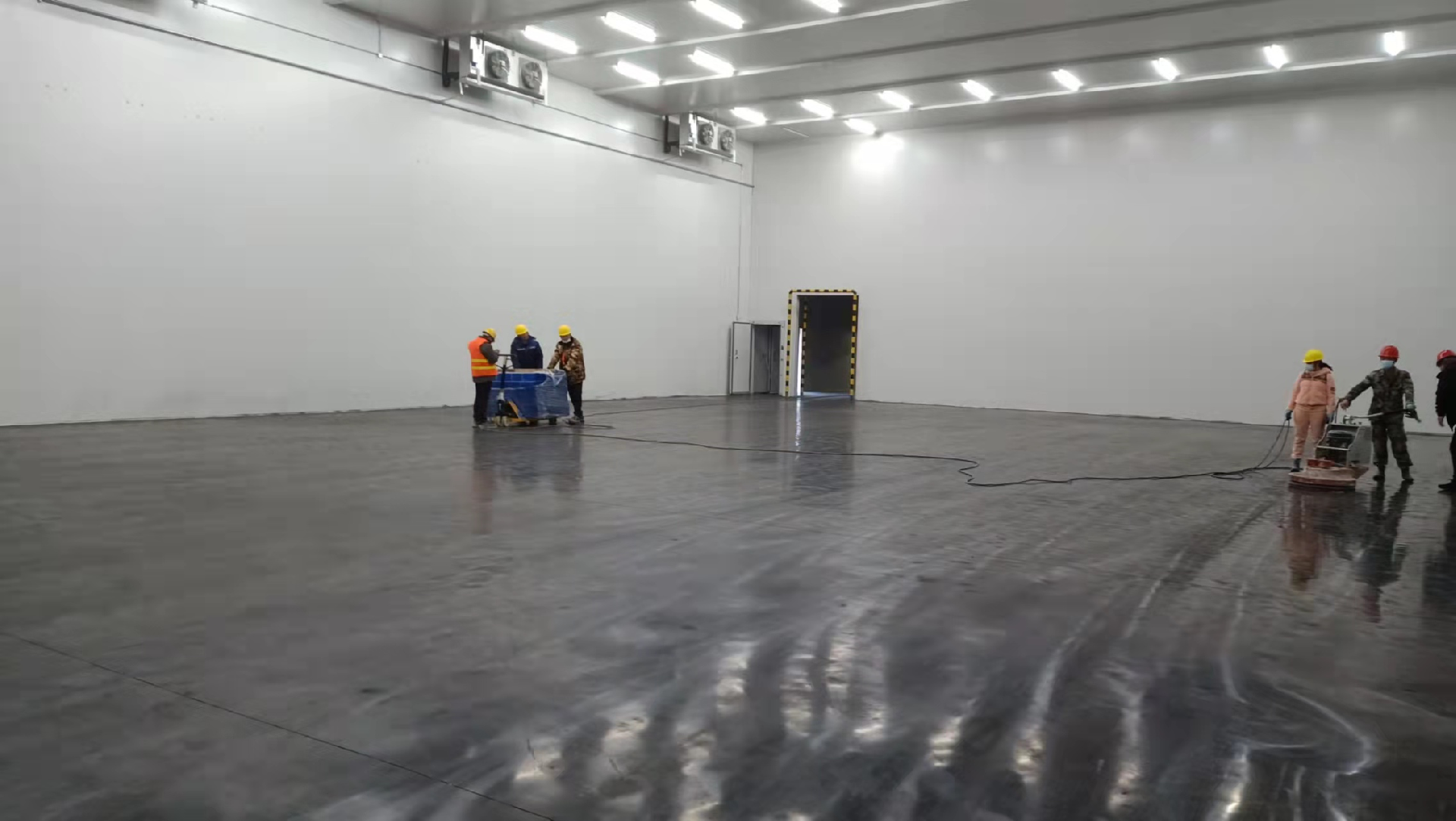 建設(shè)1100㎡醫(yī)院冷藏庫安裝費用價格是多少？
