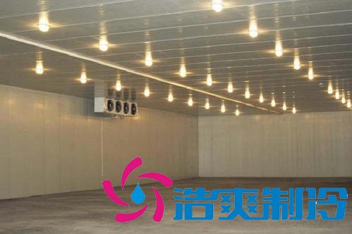 500平米三文魚(yú)冷庫(kù)(海鮮冷凍庫(kù))建造制冷設(shè)備多少錢(qián)